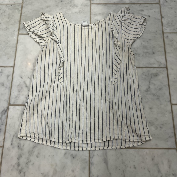 Old Navy White Striped Blouse. Little armpit stains and pilling shown In picture - Picture 1 of 3